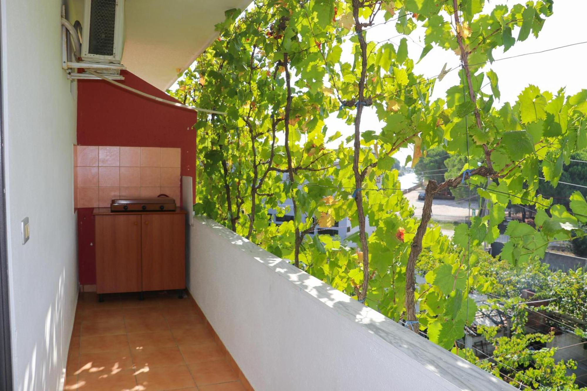 Green Villa *